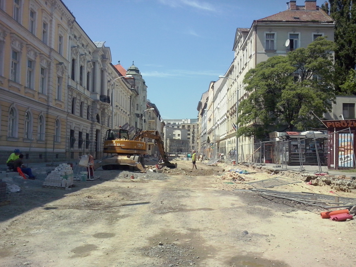 Štúrova ulica, Bratislava, 9.jún