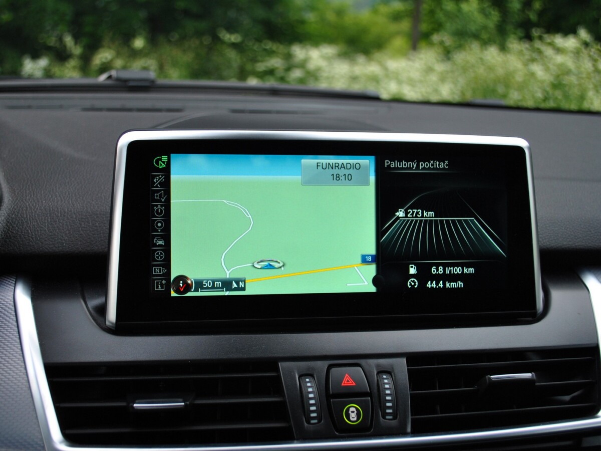 BMW 220d xDrive Active Tourer