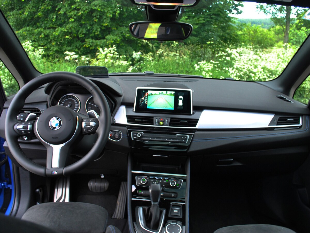 BMW 220d xDrive Active Tourer