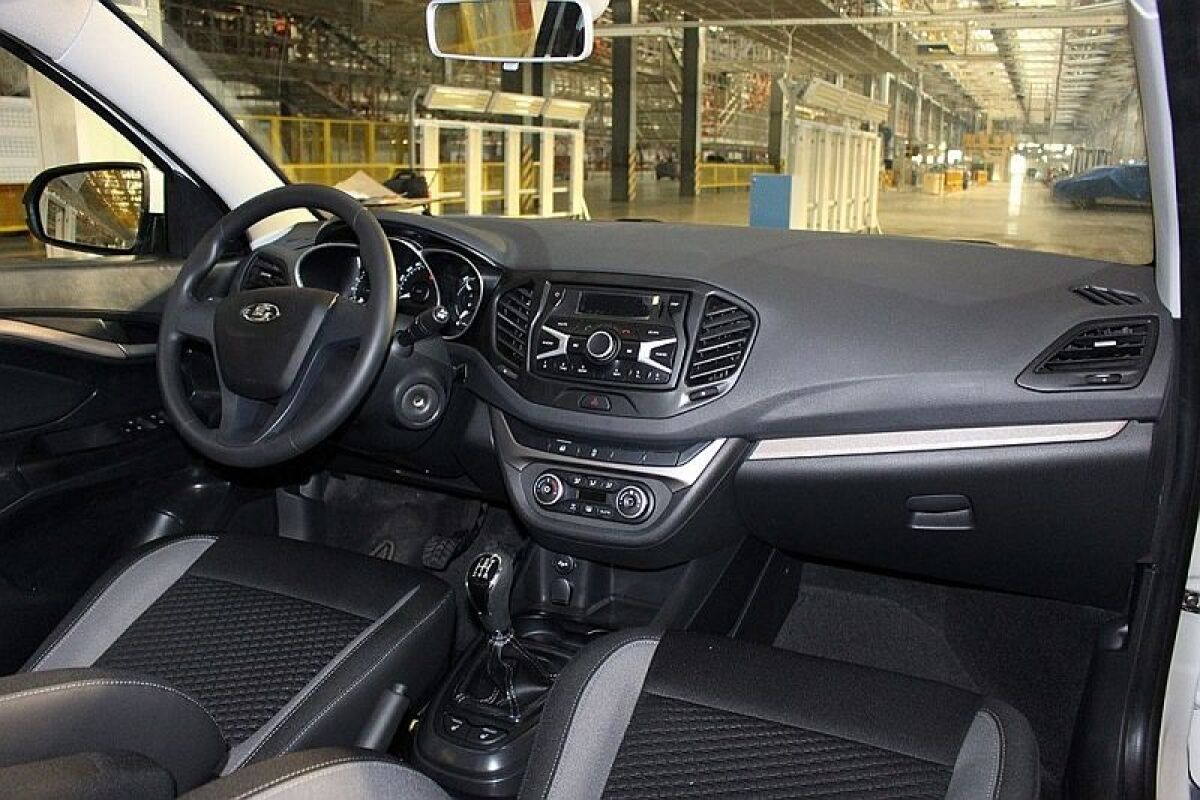 Lada Vesta - interiér