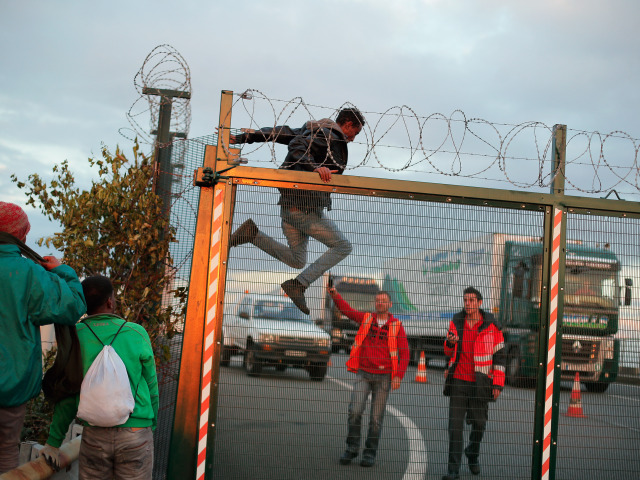 Calais, utečenci