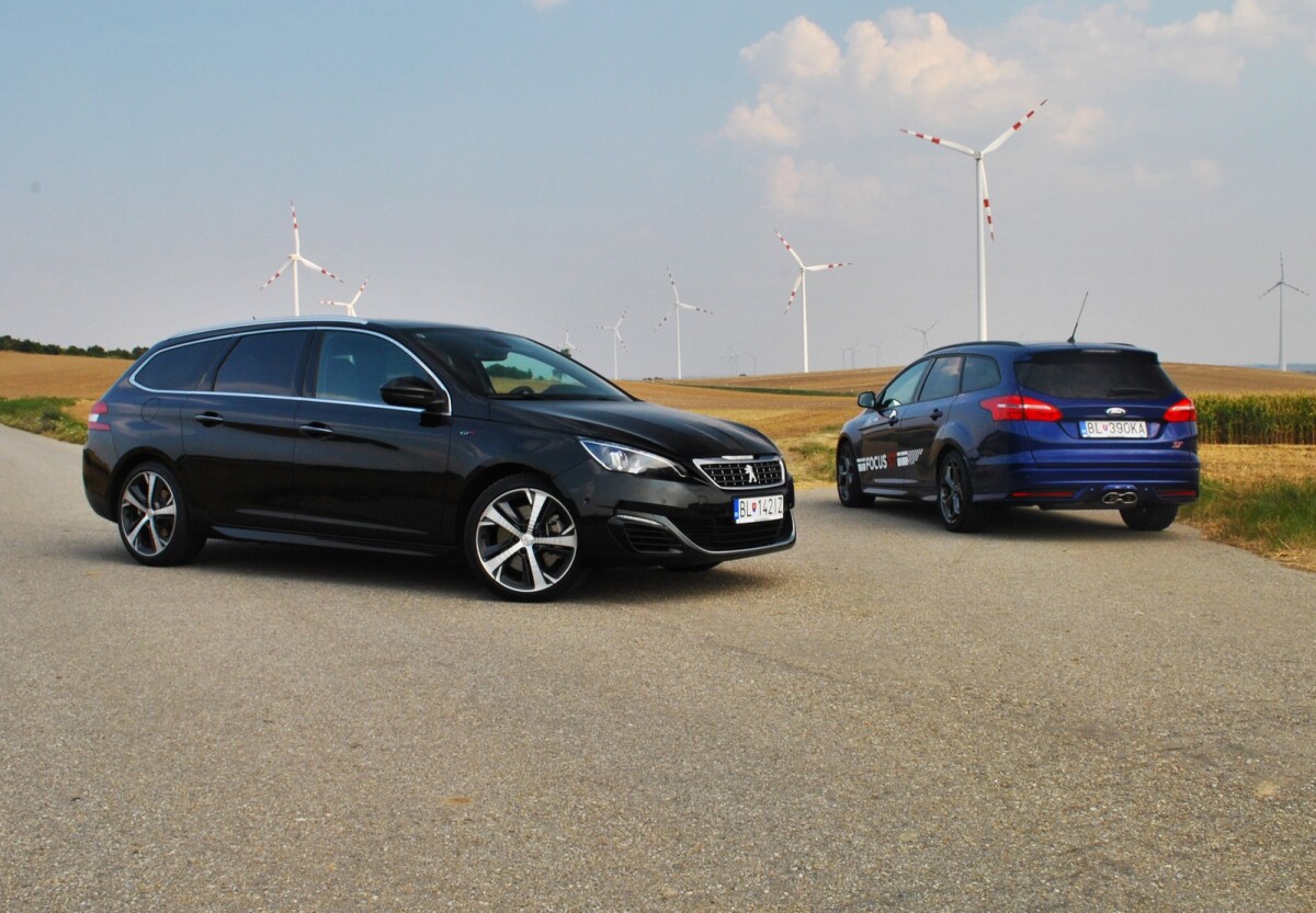 Peugeot 308 SW GT a Ford Focus ST kombi