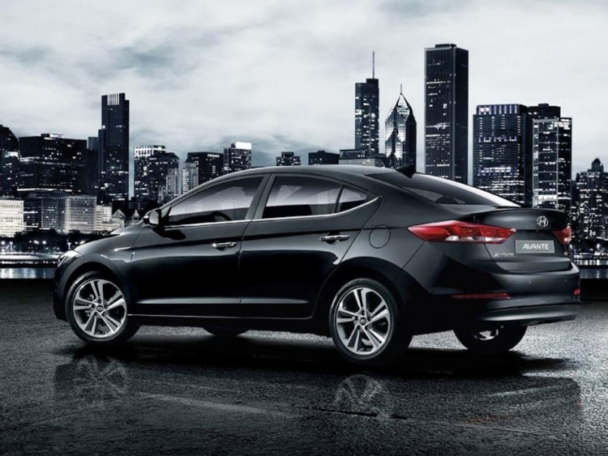Hyundai Elantra - 2016