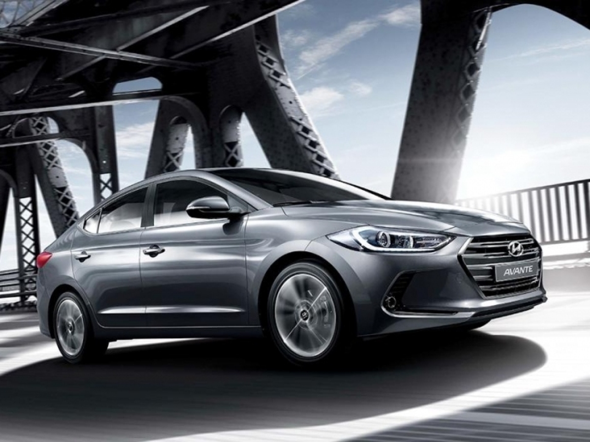 Hyundai Elantra - 2016