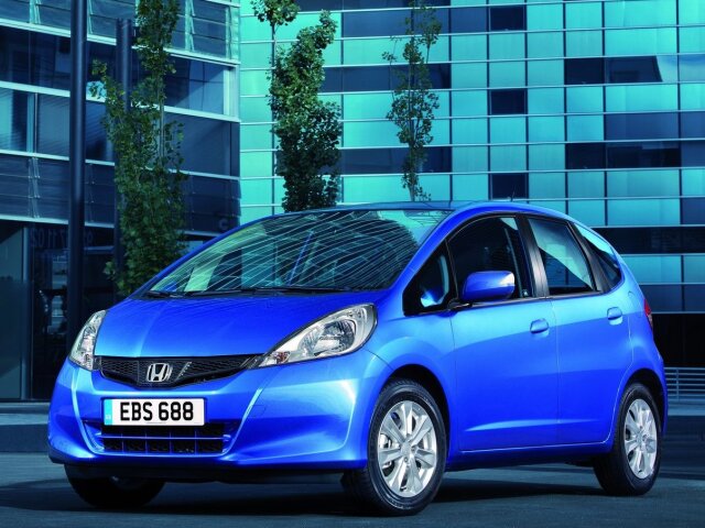 Honda Jazz je absolútnym víťazom celej ankety, hoci samotná  značka Honda obsadila až trinástu priečku. Majitelia sú s ňou najspokojnejší. Počet problémov na 100 Jazzov je len 62,1.