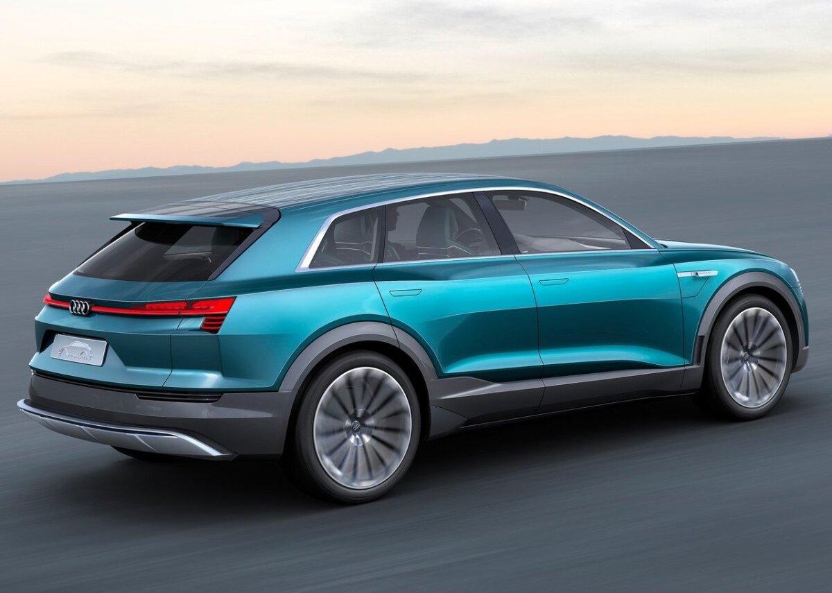 Audi e-tron quattro Concept - 2015