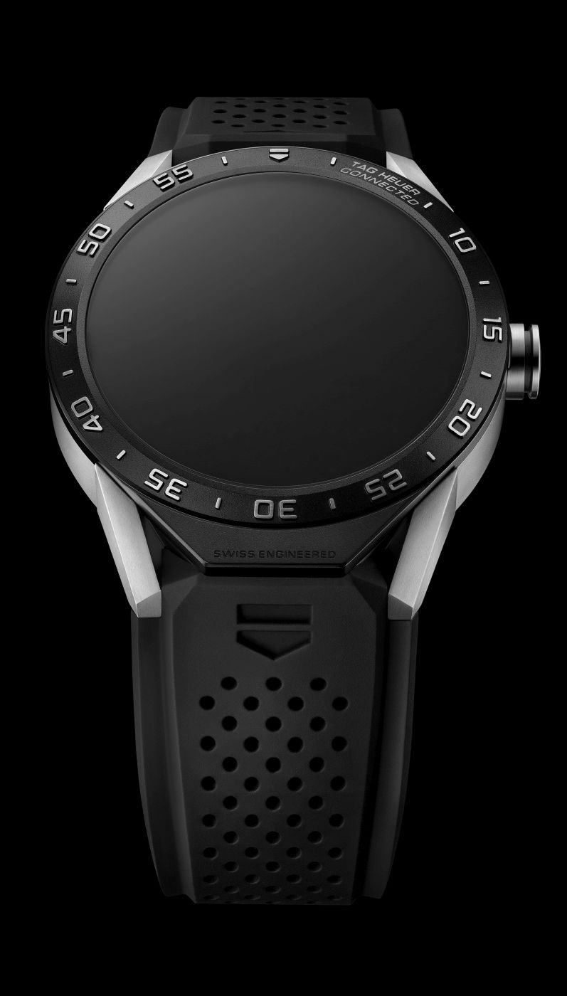 Za hodinky Connected si TAG Heuer vypýta 1350 eur.