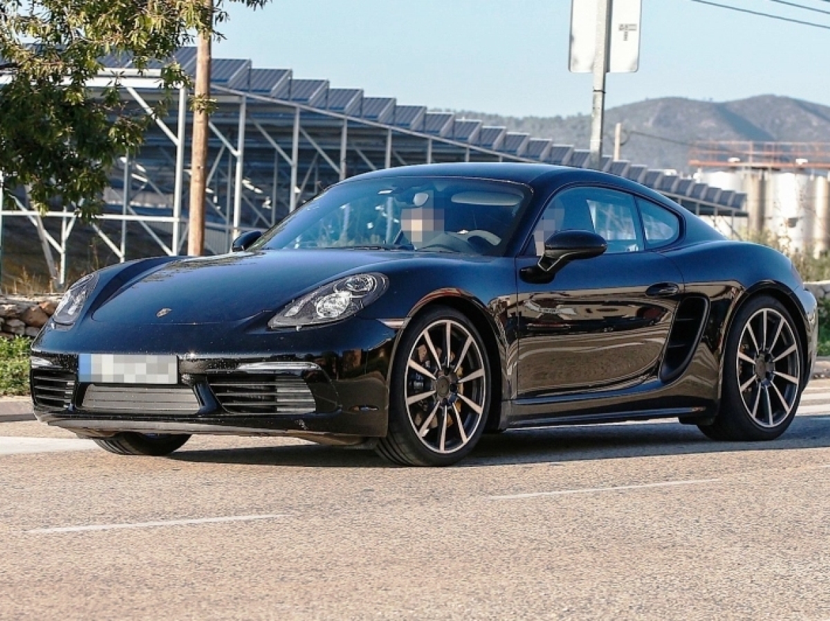 Porsche 718 - 2016