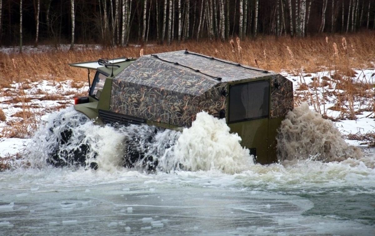 Sherp 4x4 - Šerp ruský obojživelník