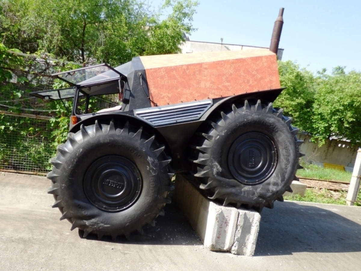 Sherp 4x4 - Šerp ruský obojživelník