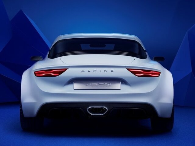 Centrálne umiestnený 4-valec divízie Renault Sport by mal dávať vo výkonnejšej verzii 300 koní. Spojený bude so 7-stupňovou automatickou prevodovkou, pravdepodobne s dvoma spojkami.