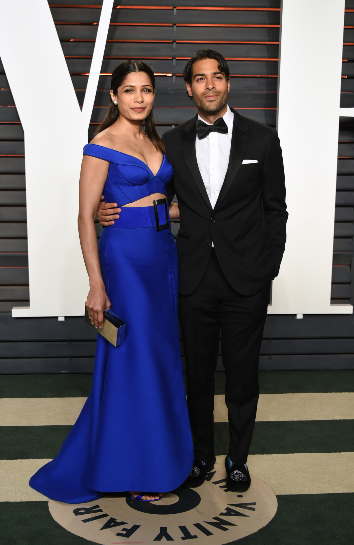 Herečka Freida Pinto a jej partner Ronnie Bacardi.