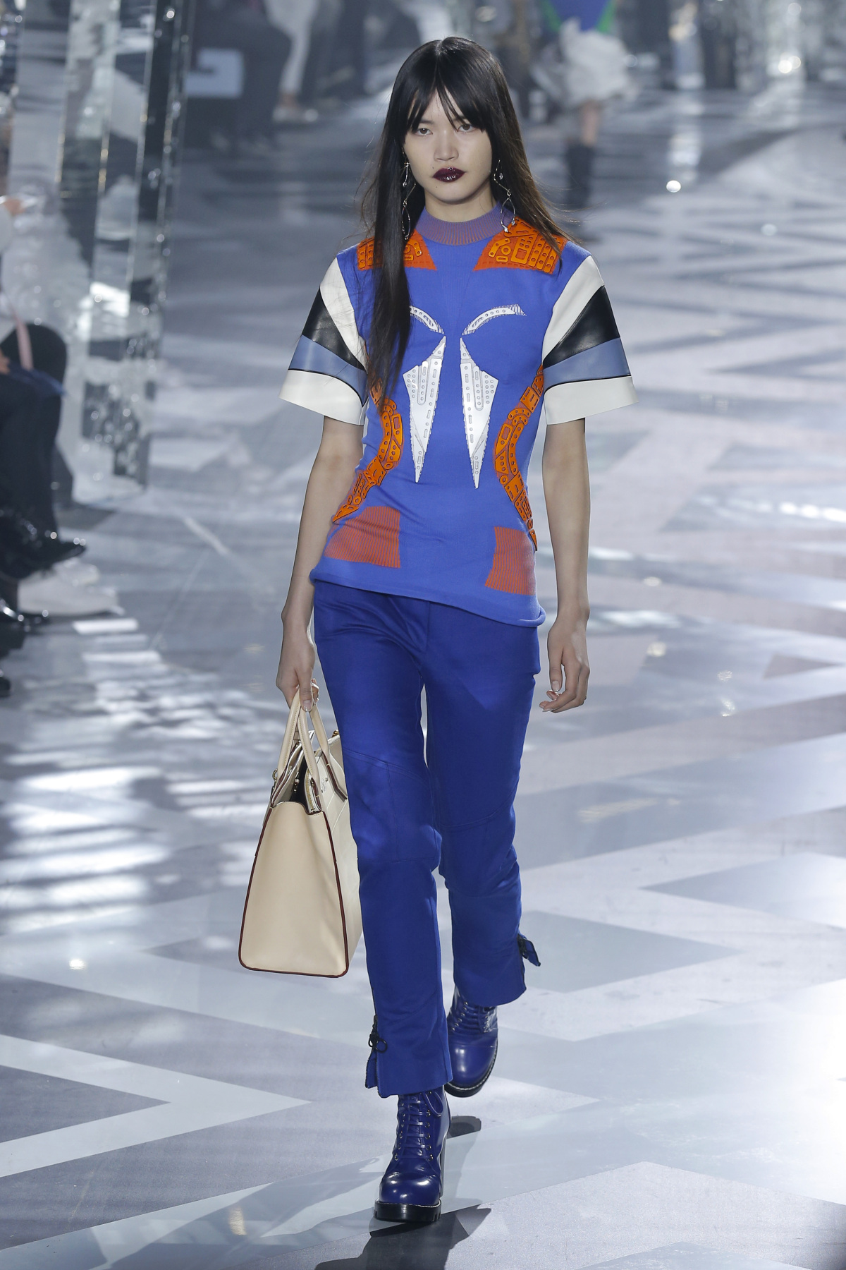Louis Vuitton - jeseň-zima 2016 - Paríž