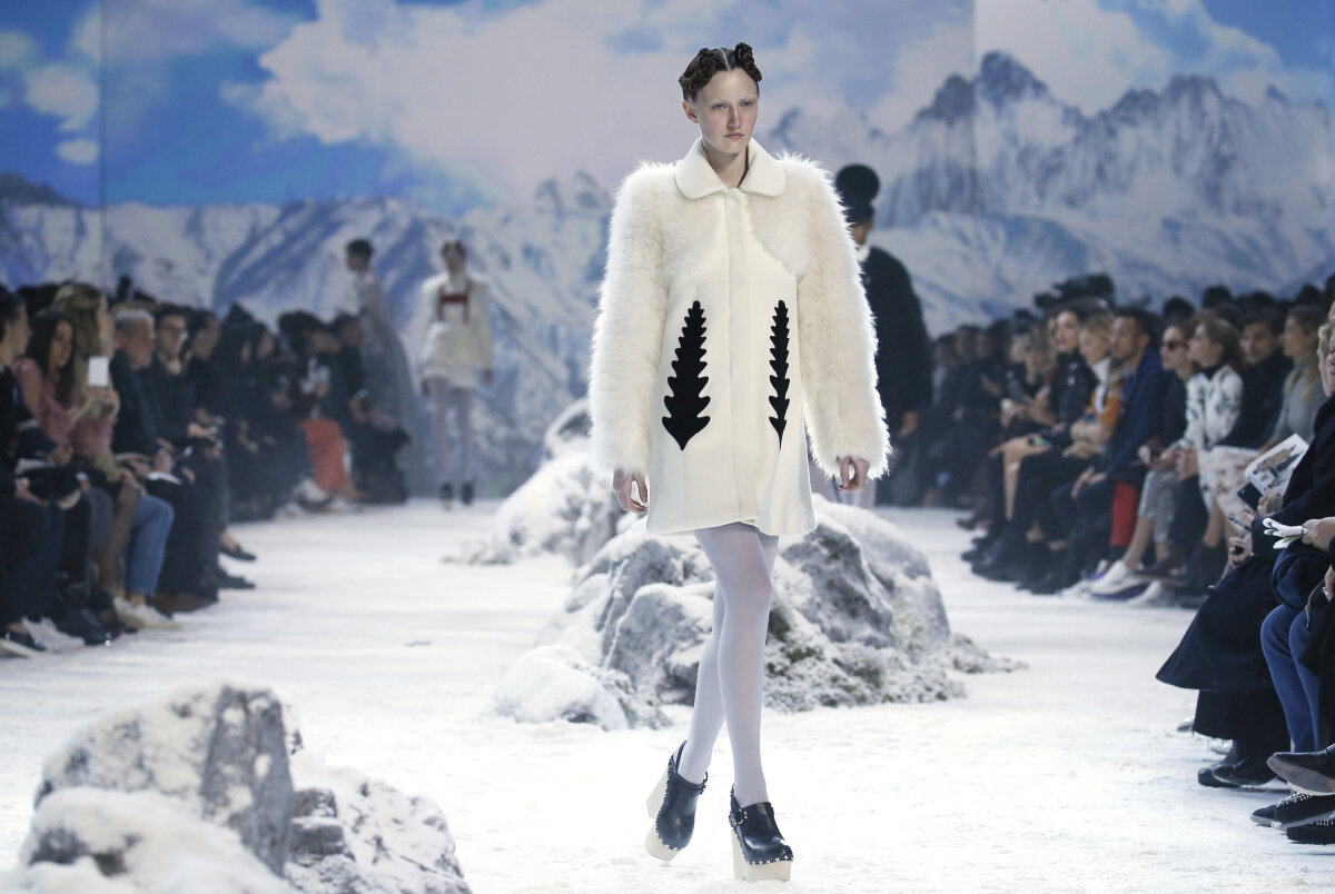 Moncler - jeseň-zima 2016 - Paríž