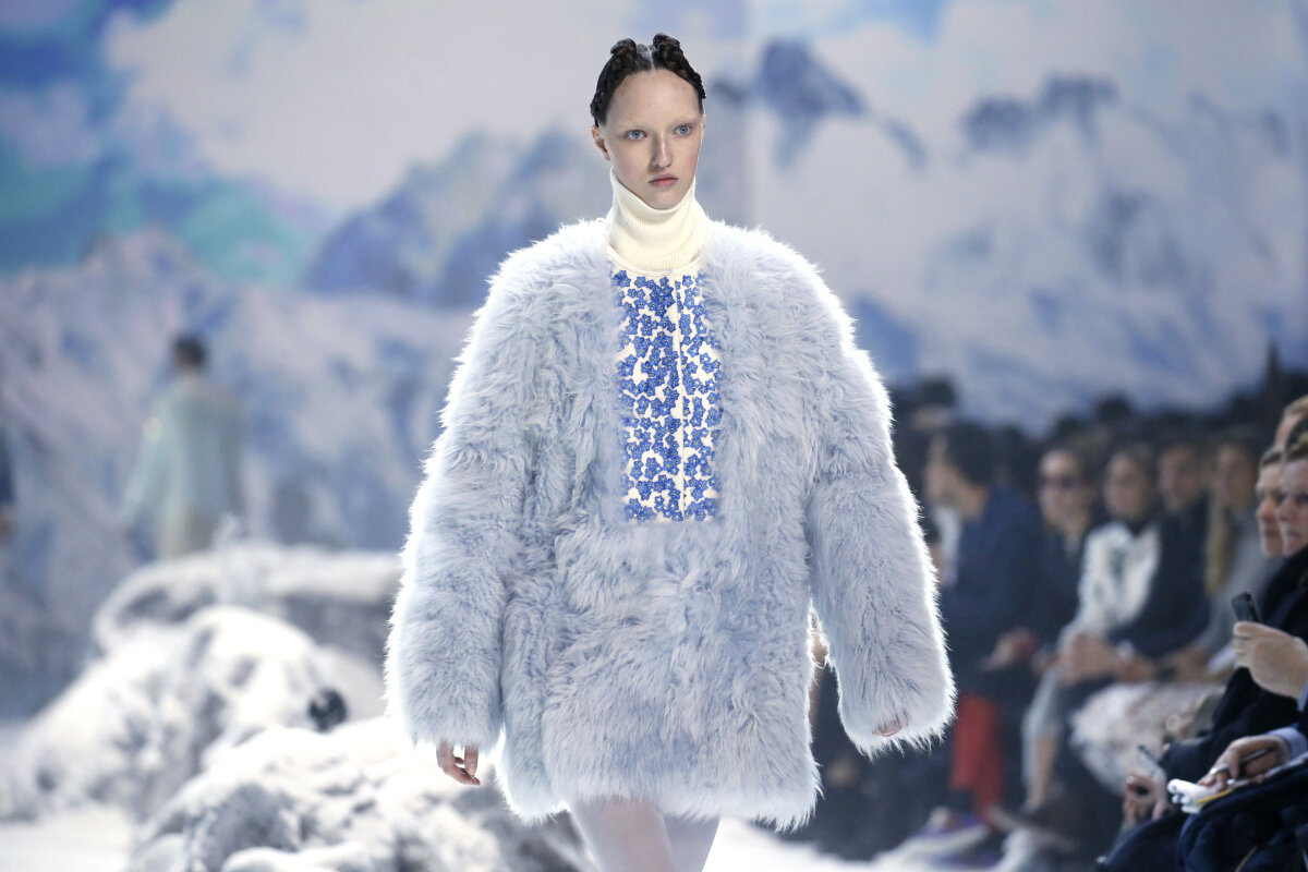 Moncler - jeseň-zima 2016 - Paríž