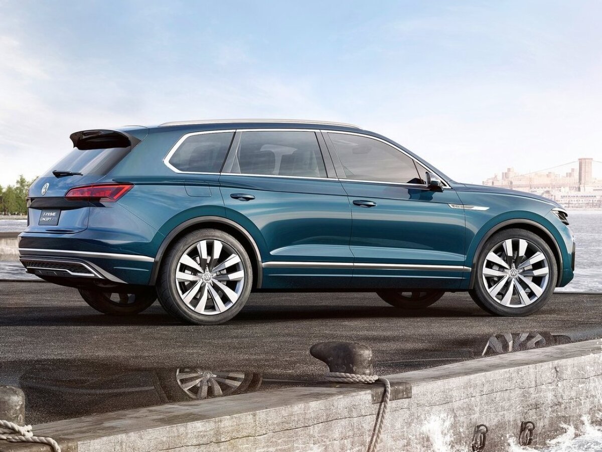 Volkswagen T-Prime GTE Concept - 2016