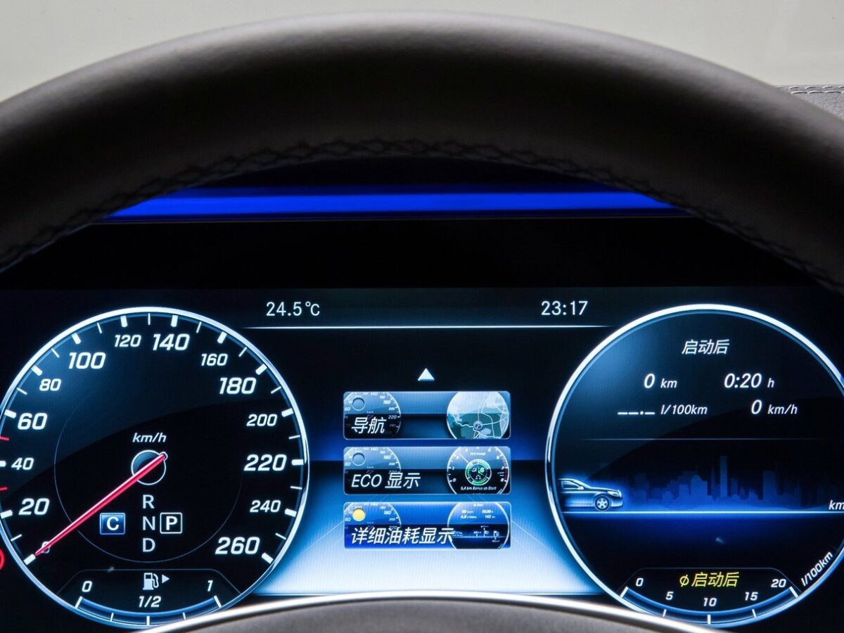 Mercedes-Benz E LWB - 2016