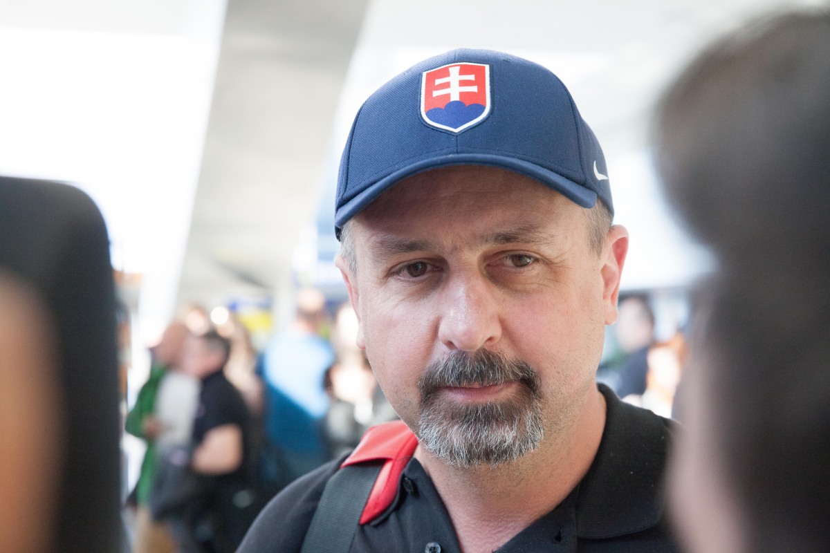 letisko milana rastislava štefánika, prílet, zdeno cíger