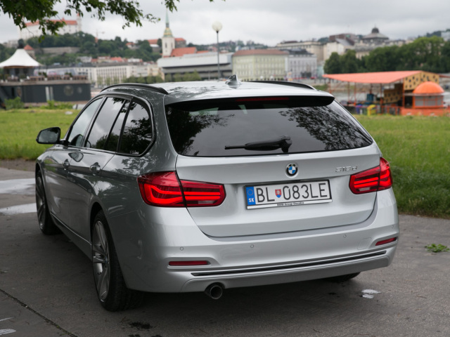 BMW 318d Touring