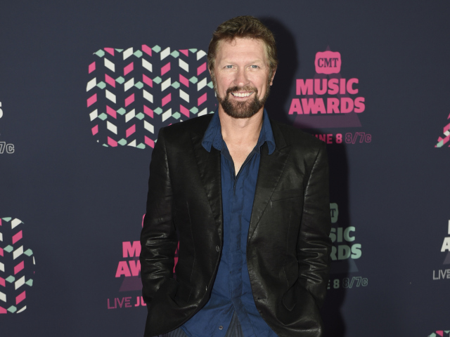 Spevák Craig Morgan.