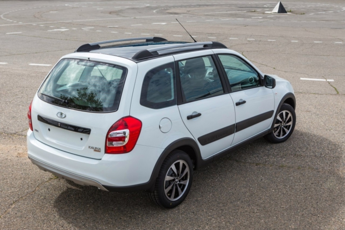 Lada Kalina Cross Black Line - 2016