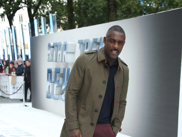 Herec Idris Elba na premiére filmu Star Trek Beyond.