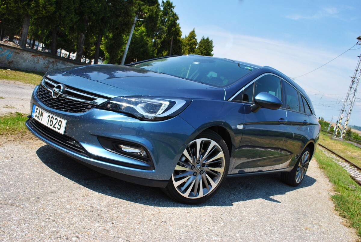 Opel Astra ST 1,6 CDTi BiTurbo