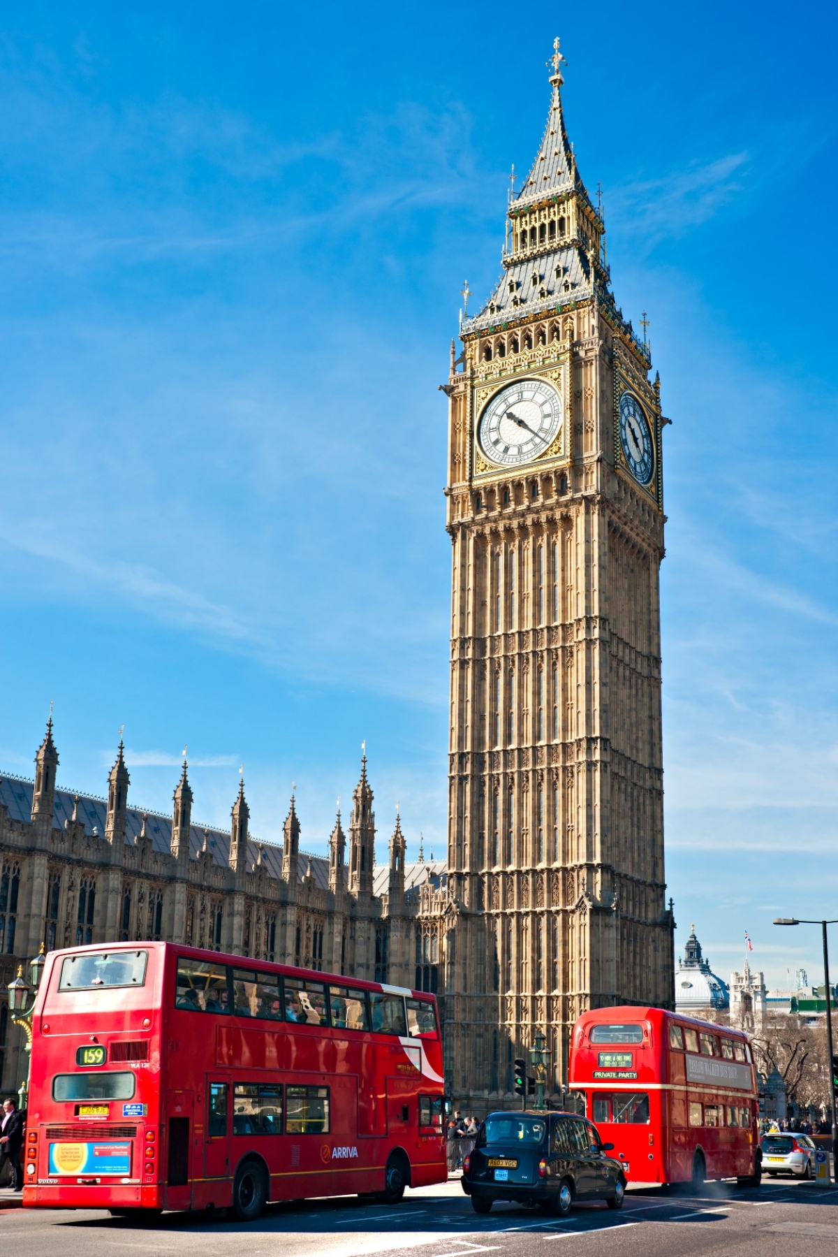 Big Ben, Londýn, Anglicko, červený autobus