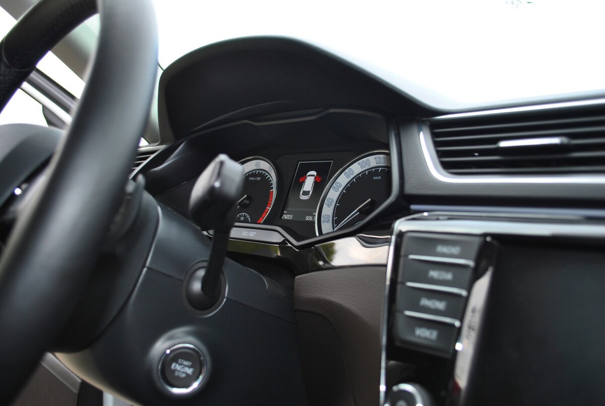 Škoda Superb Combi 2,0 TSI L&K