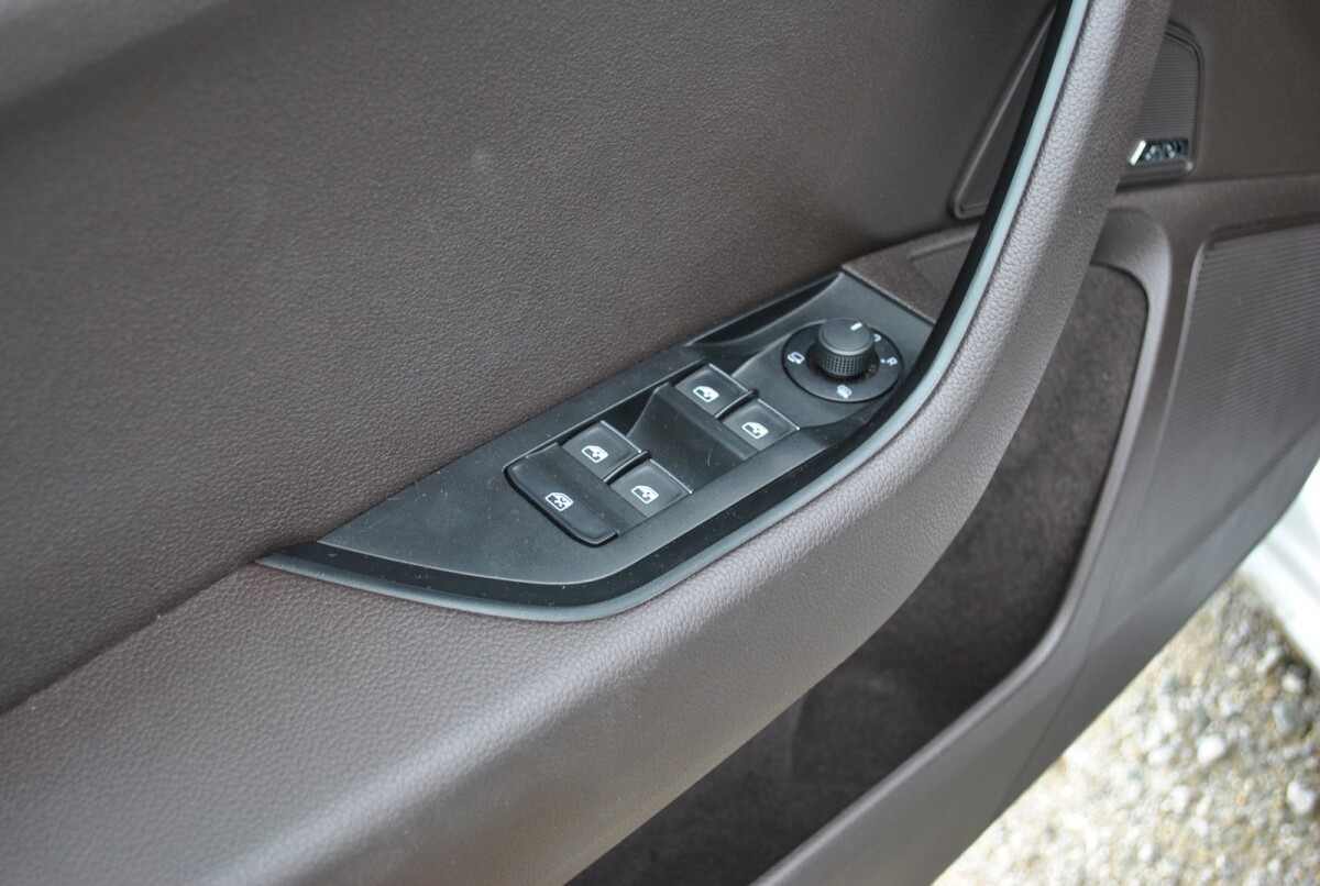Škoda Superb Combi 2,0 TSI L&K