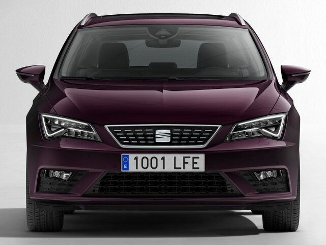 Nováčikom pod kapotou ej 3-valec 1,0 TSI (85 kW), ktorý bol zatiaľ dostupný len na niektorých trhoch v úspornej verzii Leon Ecomotive.