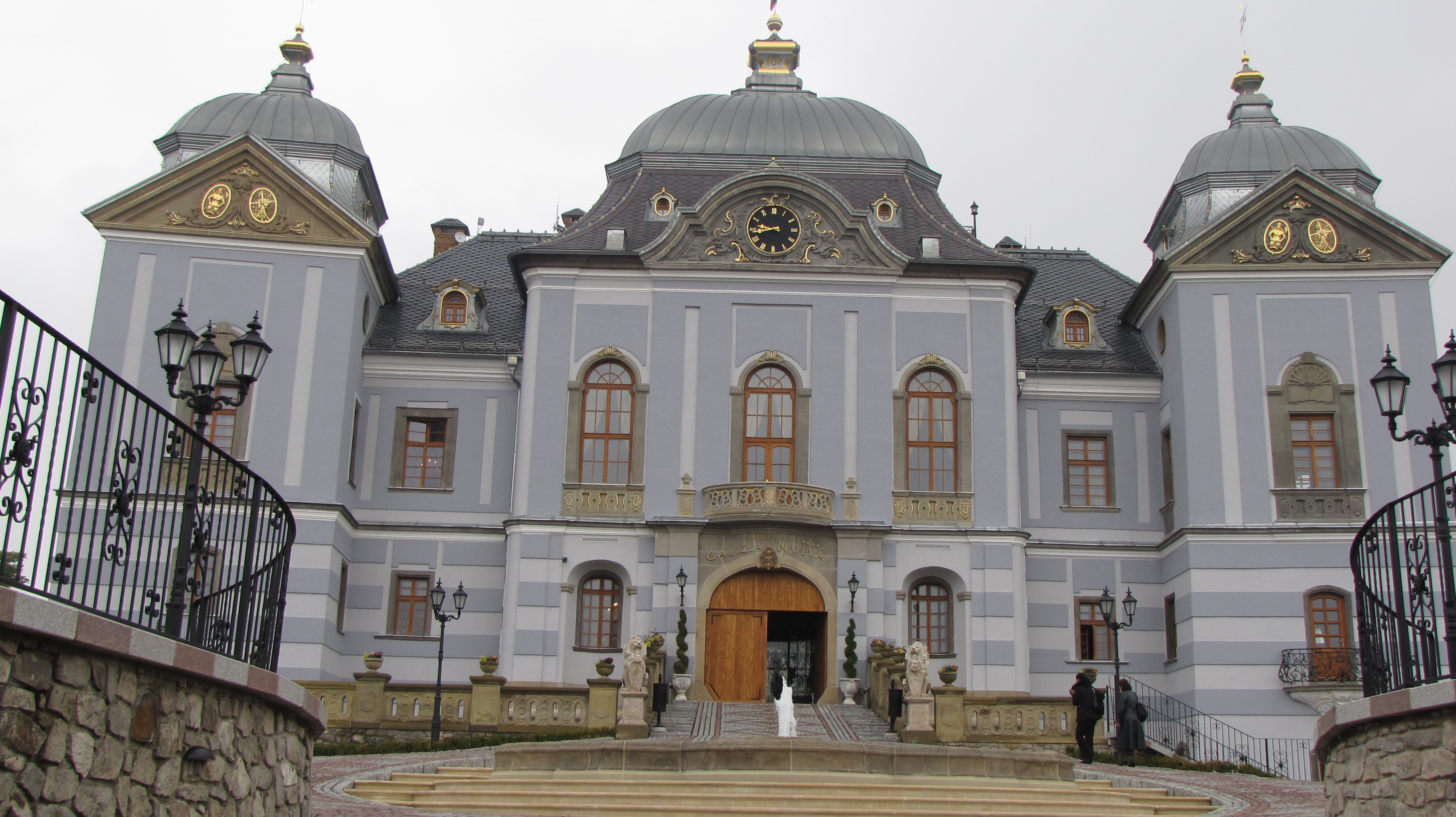 Zámok v Haliči je po obnove opäť skvostom, na ktorý sú pyšní miestni obyvatelia.