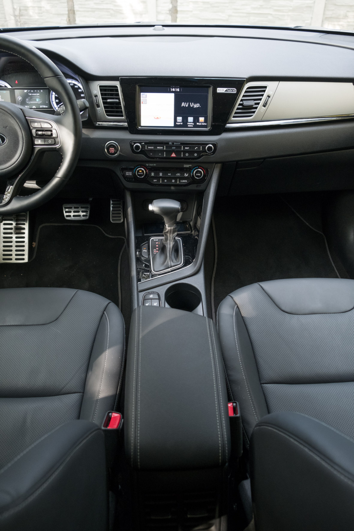 Kia Niro Platinum - test 2016