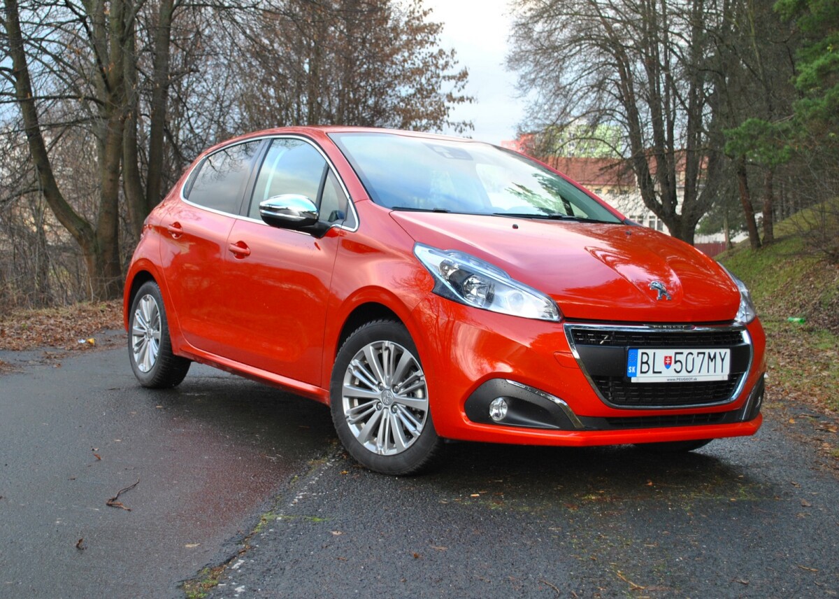 Peugeot 208