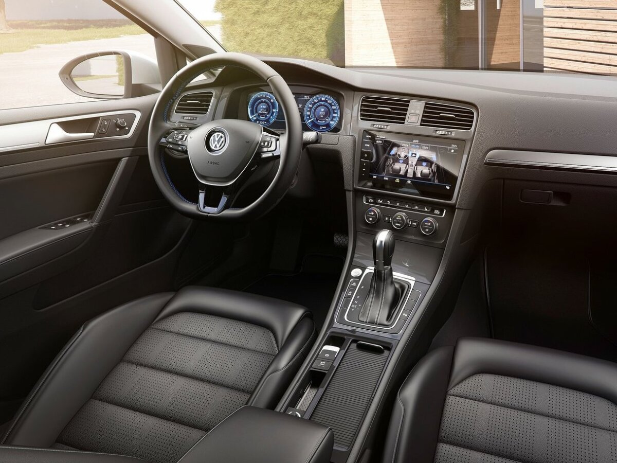 VW e-Golf - 2016