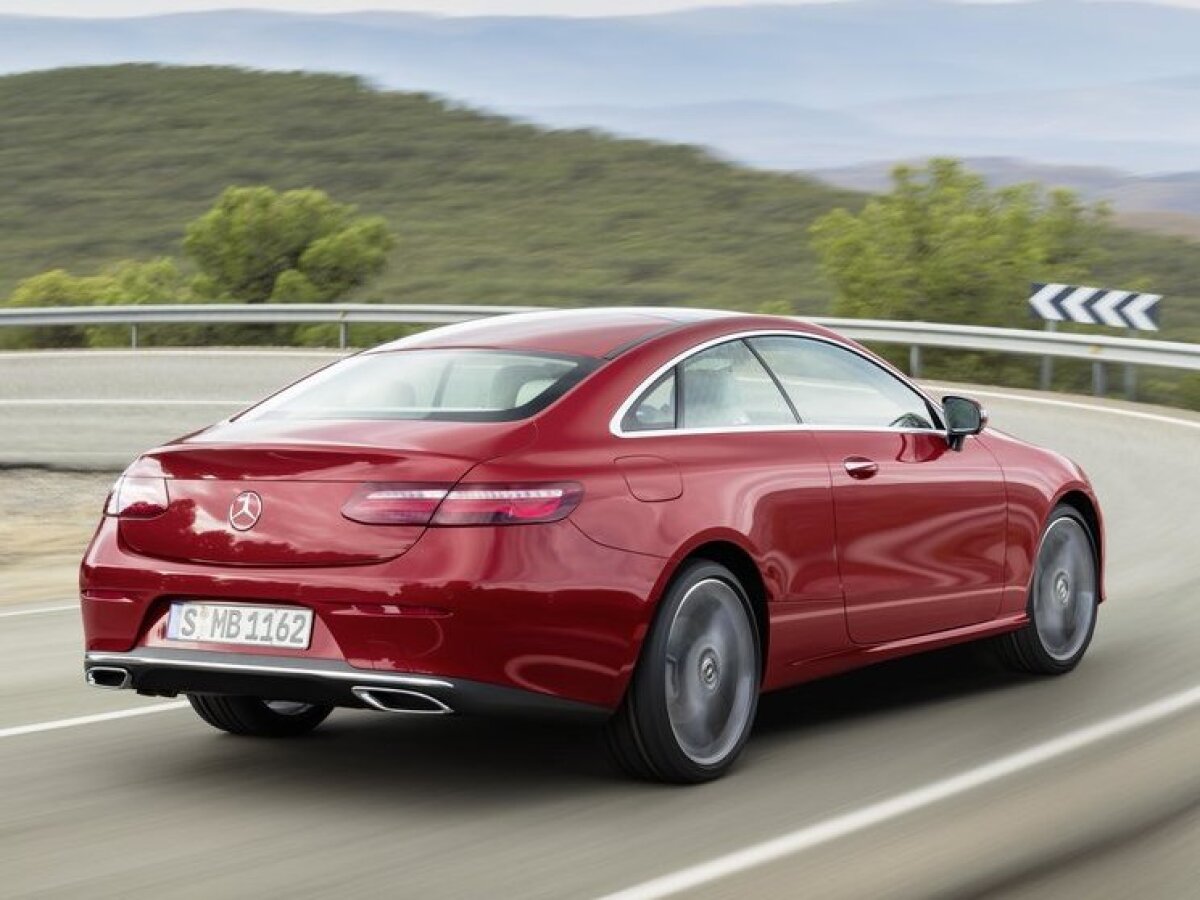 Mercedes-Benz E Coupé - 2017