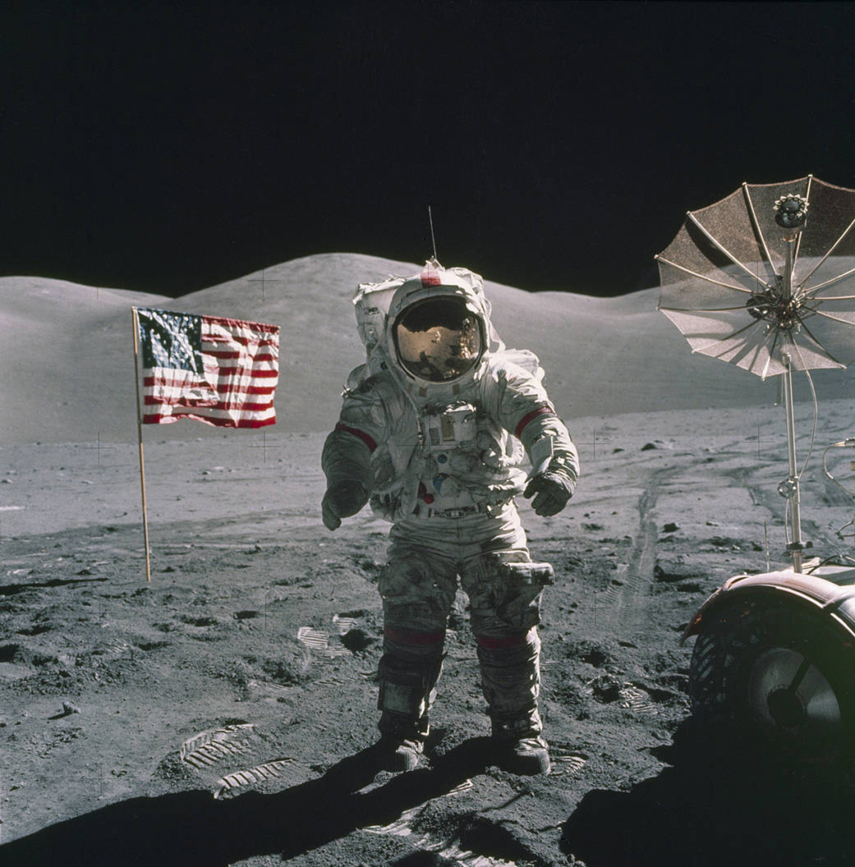 Egene Cernan, Apollo 17, Mesiac