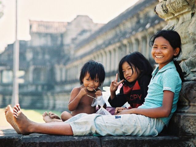 Kambodža, Angkor Wat, deti