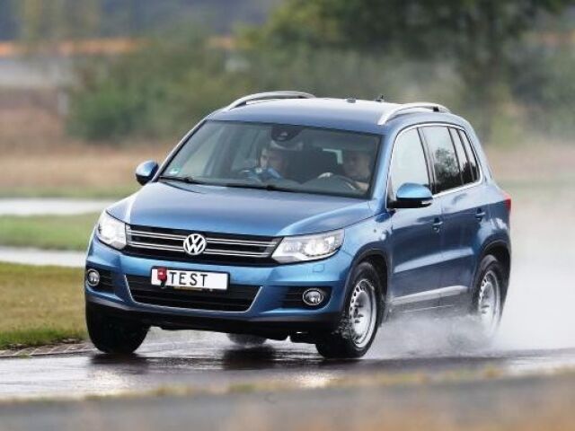 ADAC testoval pneumatiky pre SUV na Volkswagene Tiguan predošlej generácie.
