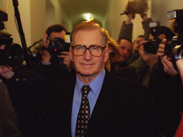 Lubomír Štrougal na snímke z roku 2002.