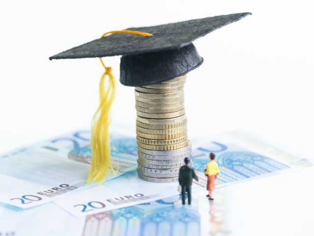 euro, absolvent, studium, práca