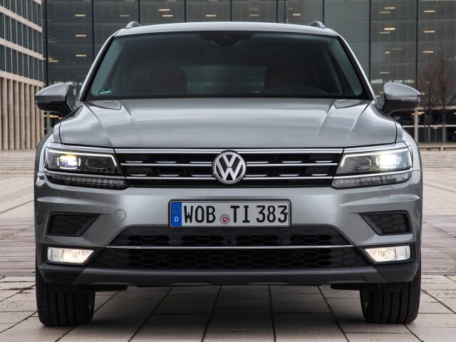 Volkswagen Tiguan - 2017