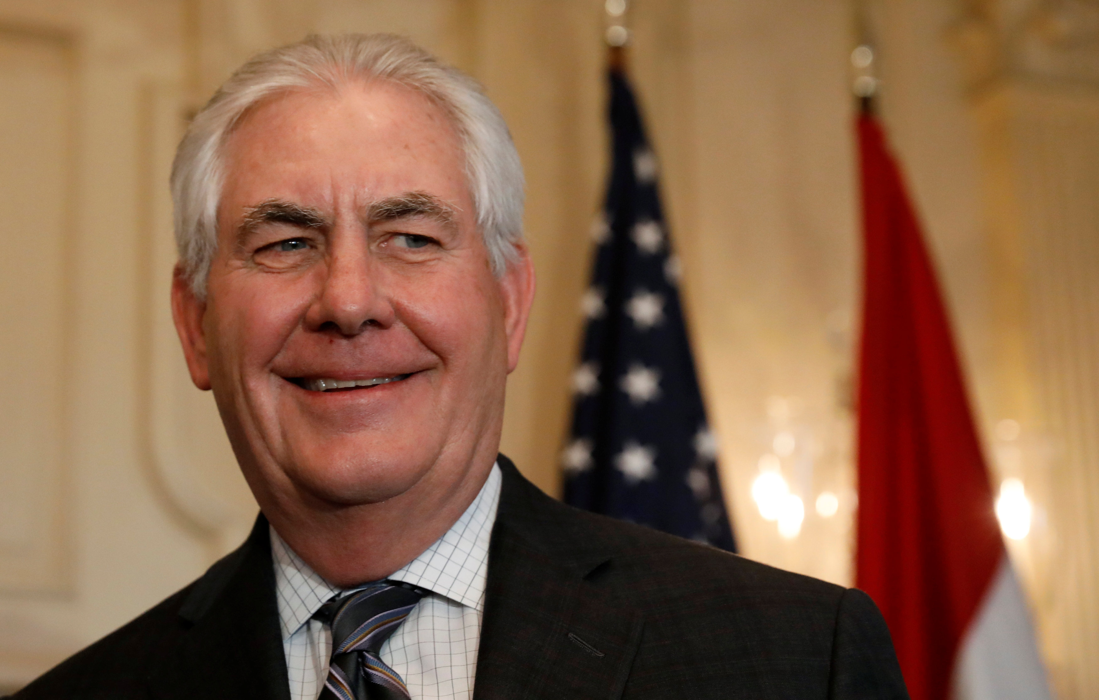Minister zahraničných vecí USA Rex Tillerson sa rozhodol so sebou zobrať do Ázie iba jednu novinárku. V amerických médiách sa toto rozhodnutie stretlo s búrkou nevôle.
