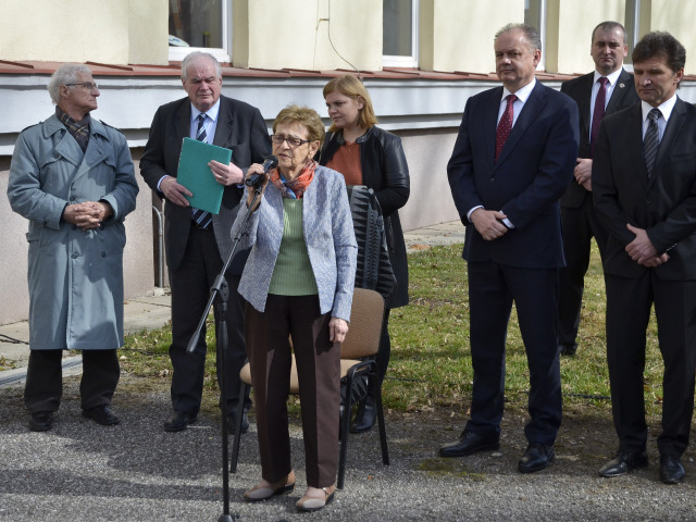 grosmanová, holokaust,