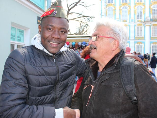 Boris Latta, Petrohrad, černoch