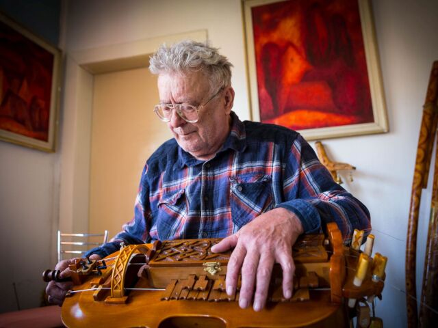 ninera, Tibor Kobliček