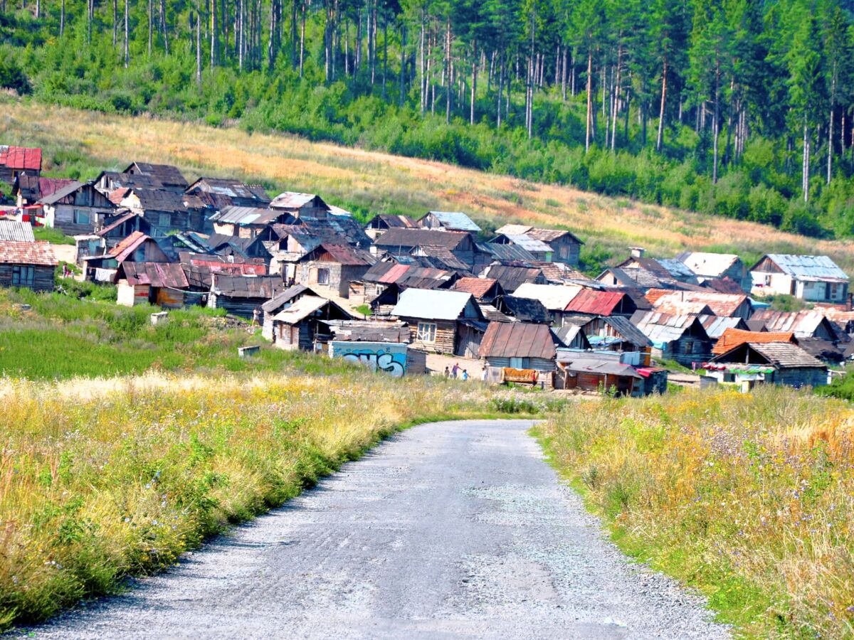 dedina, osada