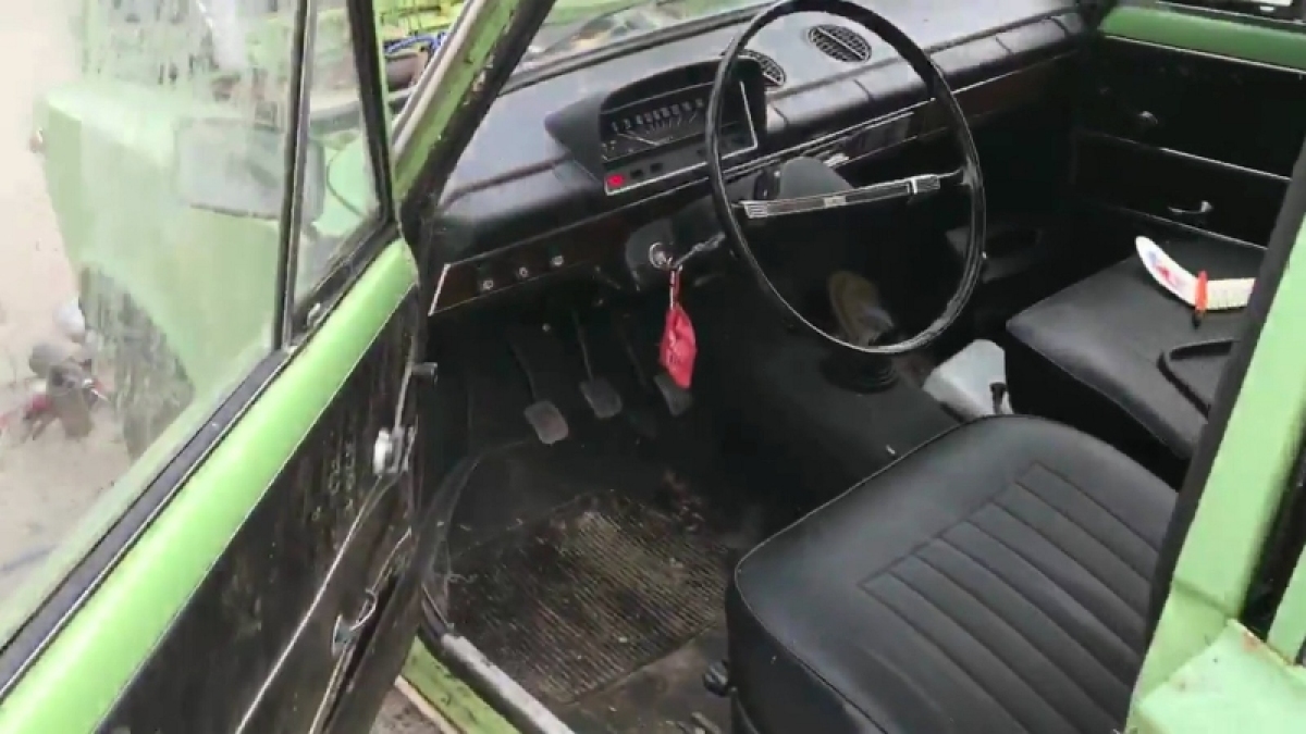 Lada 2102 - nejazdená 40 rokov