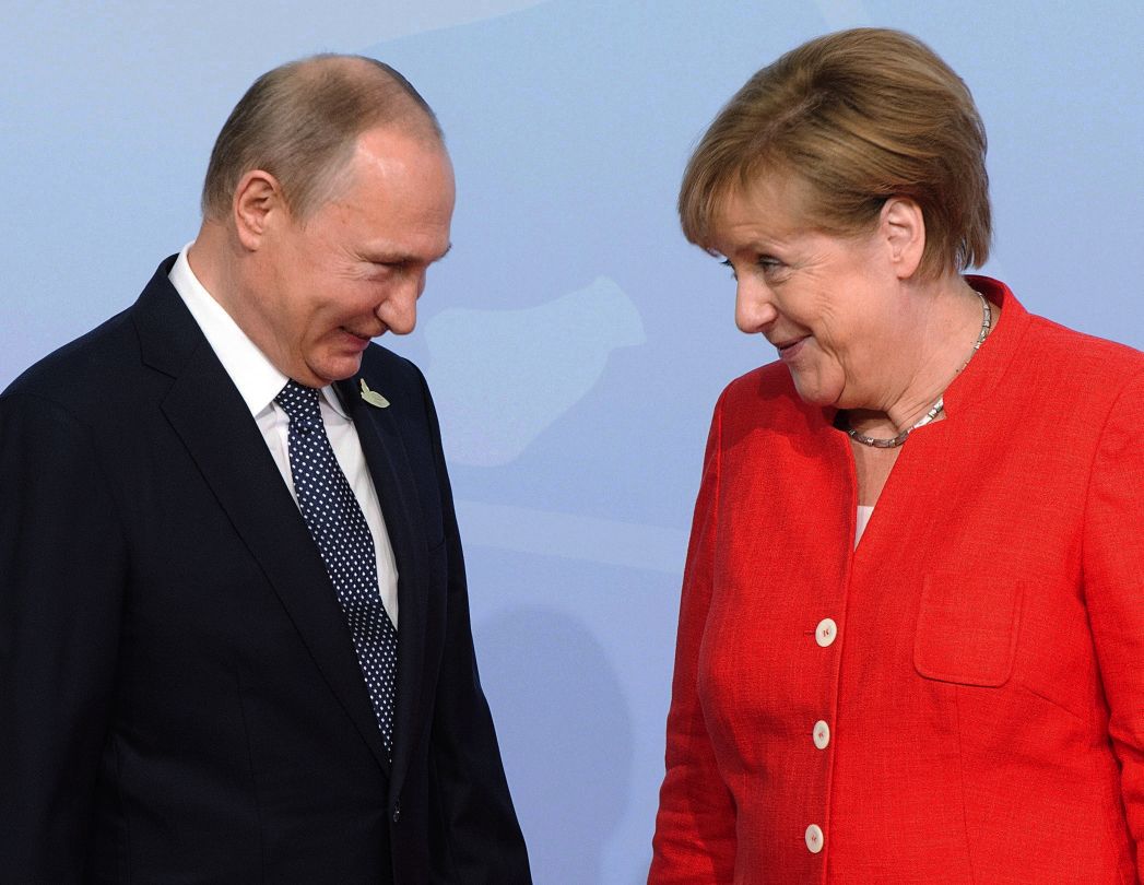 Ruský prezident Vladimir Putin a nemecká kancelárka Angela Merkelová na summite G20 v Hamburgu v júli 2017.