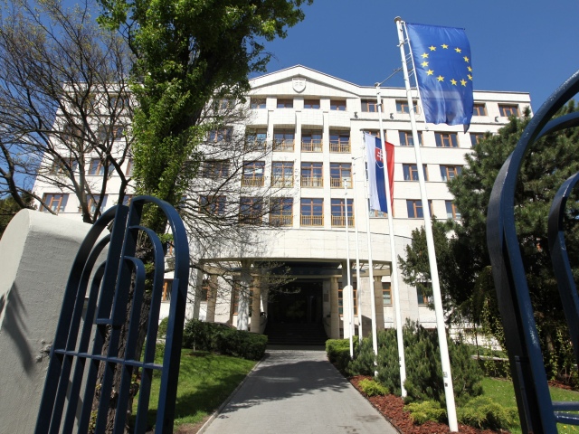 mzv, ministerstvo zahraničných vecí